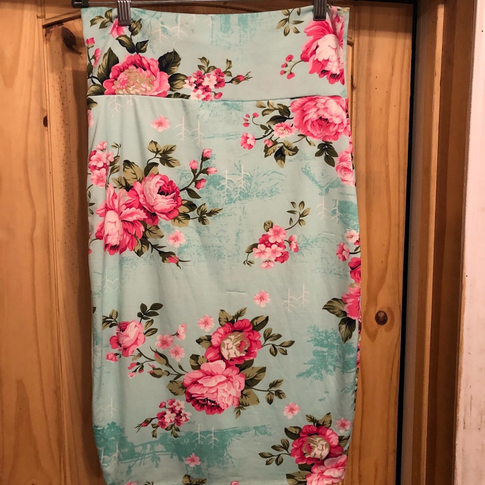 Mint & pink floral skirt